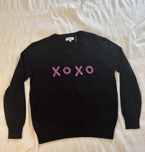 MoCo Boutique XOXO Sweater V-Neck Pink Purple Glitter Garland Black Southern